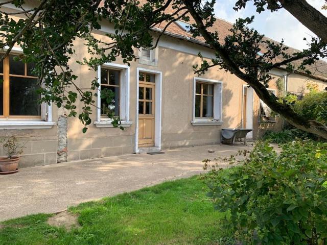 Ferme Des Trois Poiriers, Teloche Bed & Breakfast Exterior photo