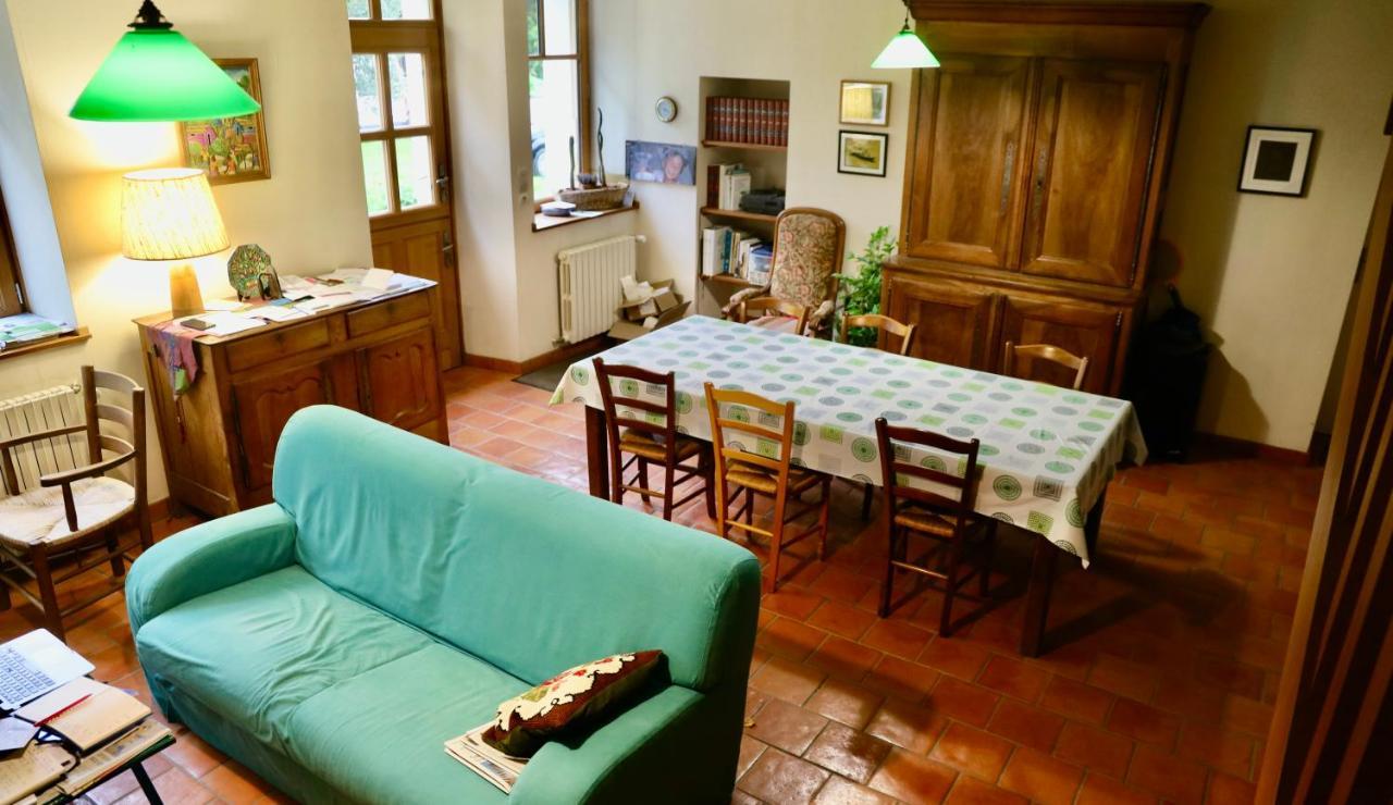 Ferme Des Trois Poiriers, Teloche Bed & Breakfast Exterior photo